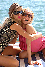 Two German amateur lesbians doing it on a boat