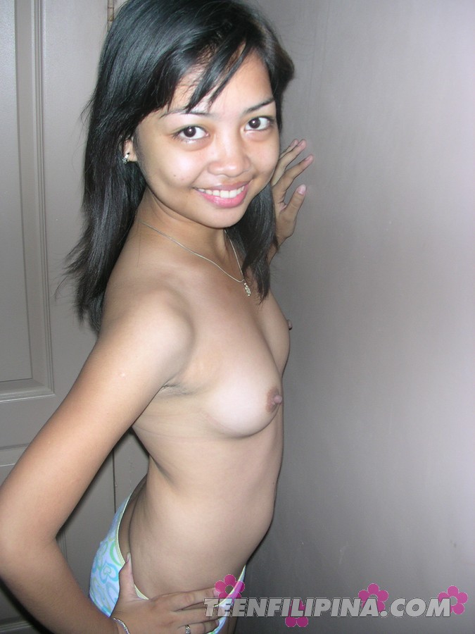 TeenFilipina Photos Petite 18 year old filipina babe nude at our hotel